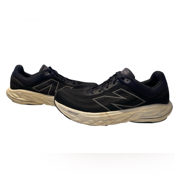 NEW BALANCE 860 V14 STABILITY - Picture 1 of 4